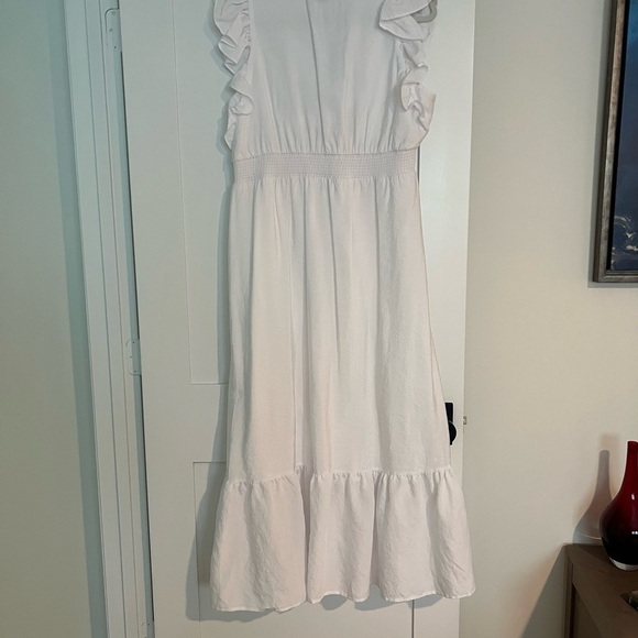 White Ruffle Sleeve Dress - Picture 3 of 7